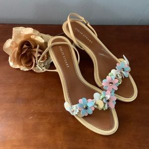 COLIN STUART GENUINE leather floral kitten heel wooden sling back sandals. Sz 7